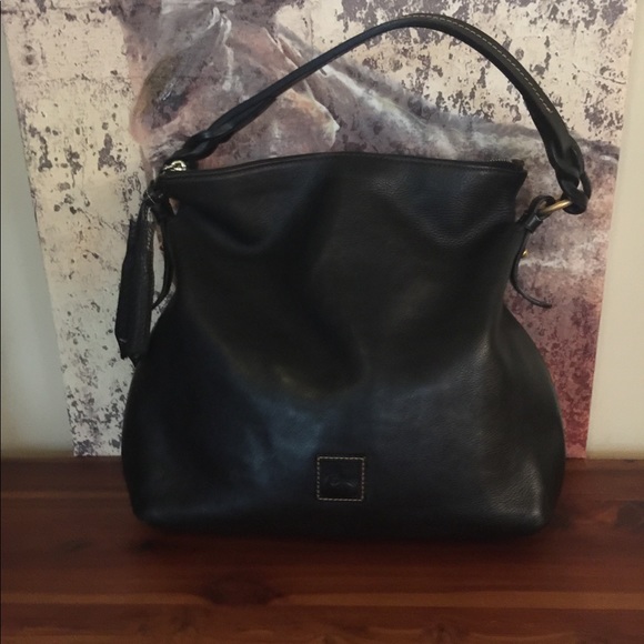 Dooney & Bourke Handbags - Dooney & Bourke Florentine Twist Strap Hobo EUC